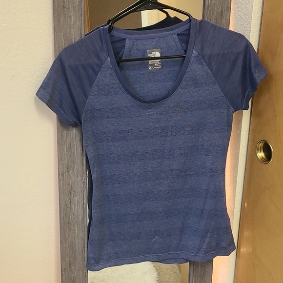 The North Face Althletic TShirt Blue (XS) - Picture 1 of 3